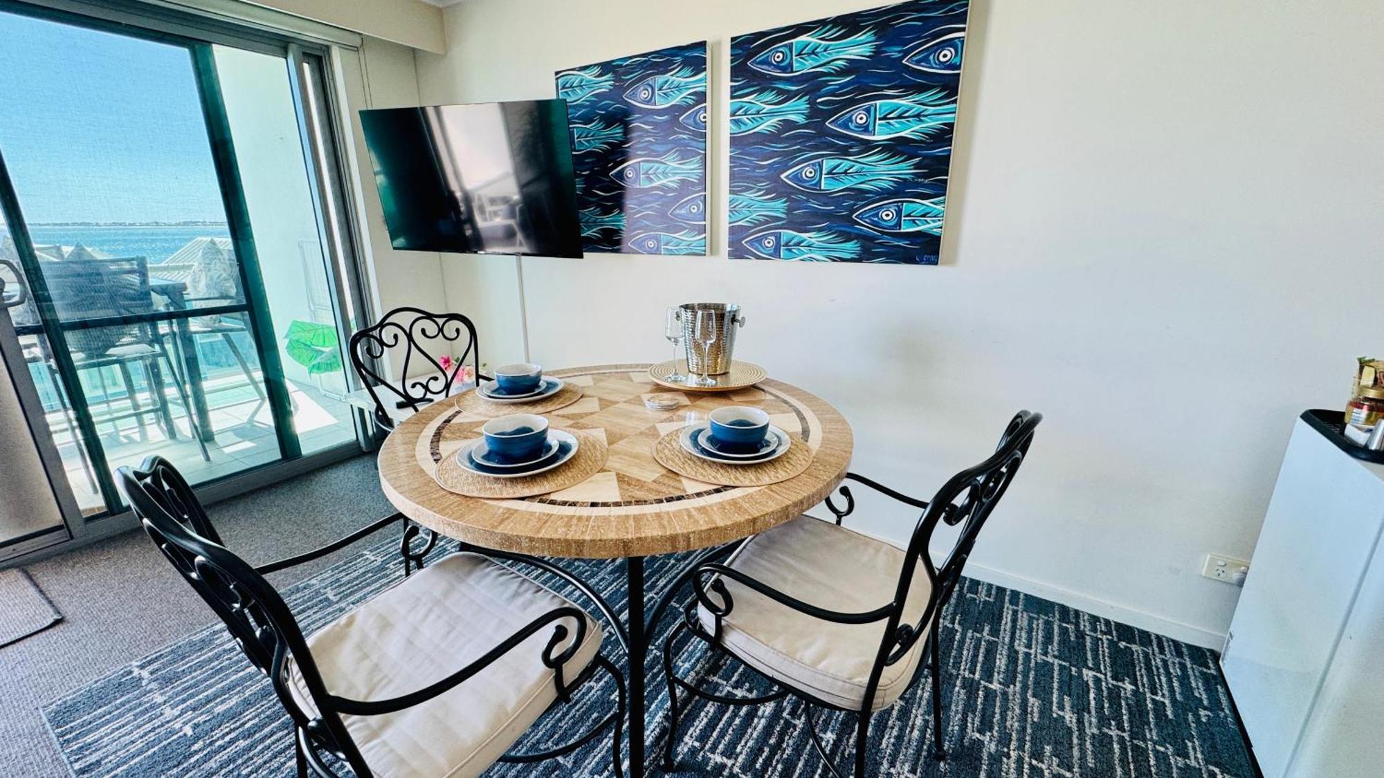 An Ocean,Beachfront And Pool View Apartment 210 Mandurah Exterior foto